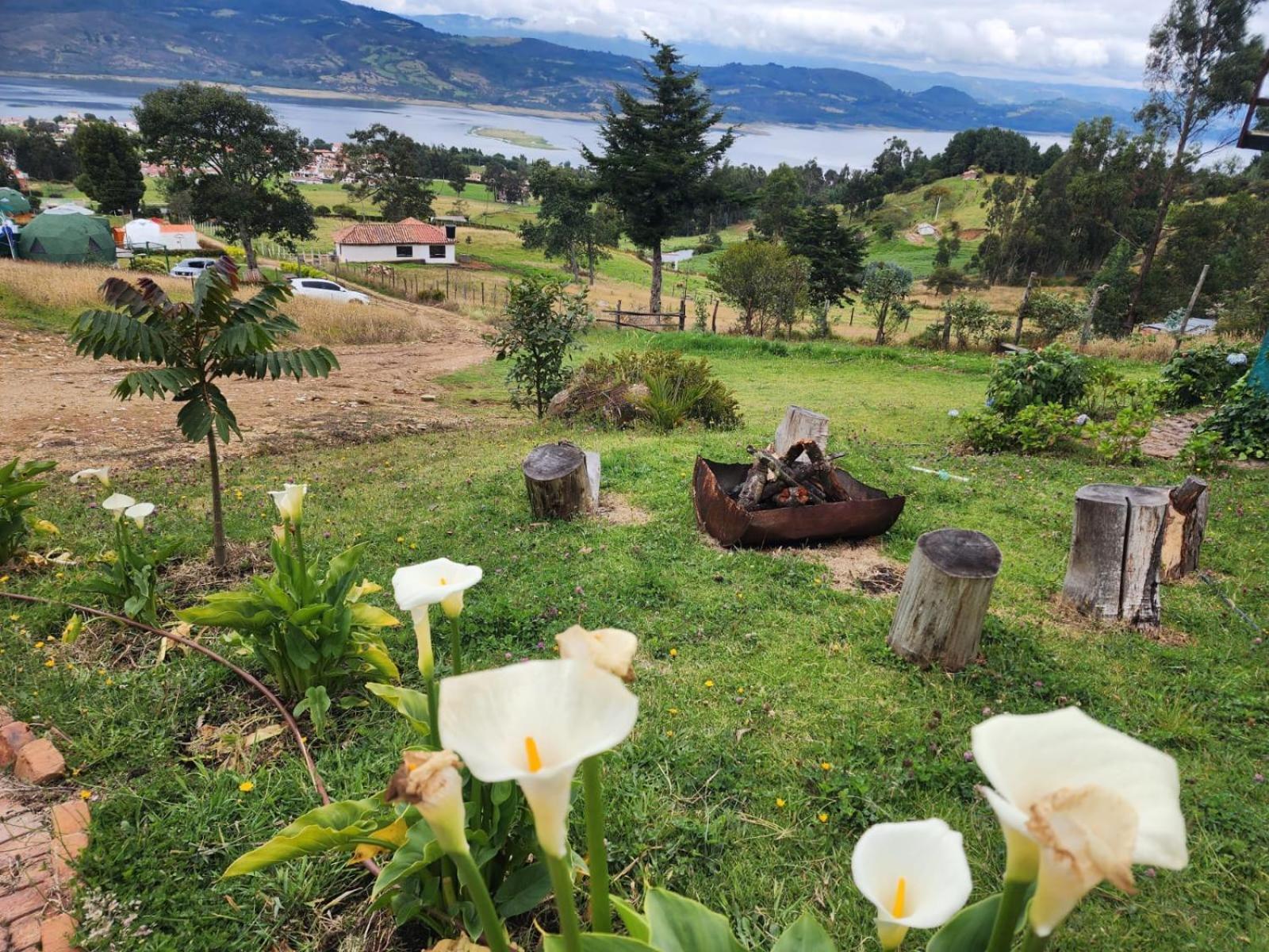 Glamping Sede Campestre Mirador De Pueblo Viejo Hotel Guatavita Luaran gambar